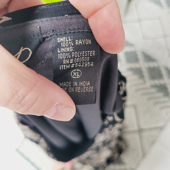 Lola P. Vintage Maxi Dress Paisley Print Cocktail Flowy Black Beige XL Beaded‎ - Picture 6 of 7